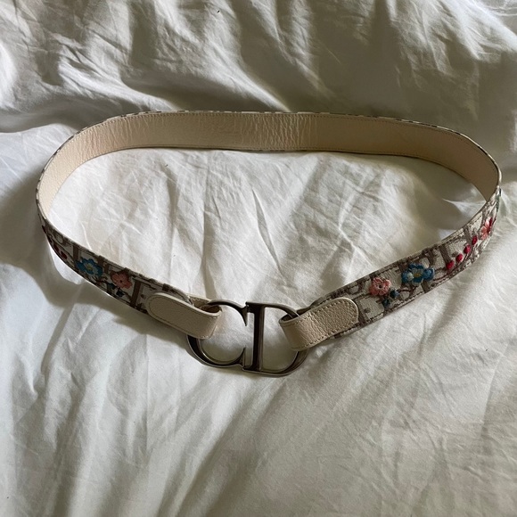 Christian Dior by John Galliano S/S 2005 Floral Trotter Silver CD Leather Belt - Picture 8 of 10